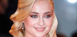 Sophie Turner: "Game of Thrones? La mia educazione sessuale"