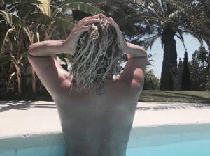 Emma Marrone sexy in topless