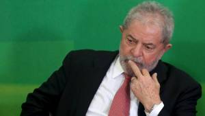 Petrobras, nove anni  ​a Lula per corruzione