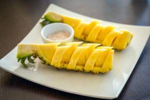 Vitamine e sali Dieta dell'ananas da mattina a sera