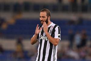 Higuain chiede perdono ai tifosi della Juve: "Meritate ben altro"