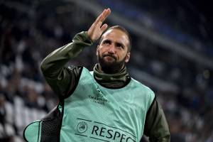 Higuain si riprende la Juventus: il Pipita e Mandzukic stendono 2-0 l'Olympiakos