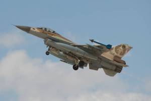 L'asso nella manica di Israele: la fionda di Davide e l'aviazione