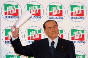 Berlusconi a Gattuso: "In bocca al lupo vecchio guerriero"