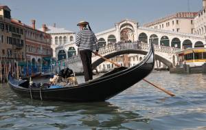 A Venezia il sindaco dice addio ai take away per tre anni