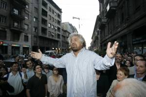 L'ultima (folle) proposta di Grillo: ​"Un mondo senza carceri"