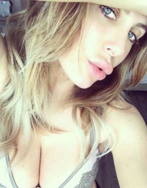 Paola Caruso seducente su Instagram