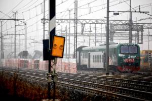 Brescia, coppia investita e uccisa da un treno: ipotesi suicidio
