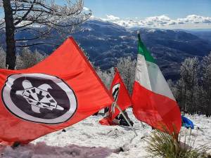 Vanno a votare per CasaPound. Due militari picchiati a Livorno