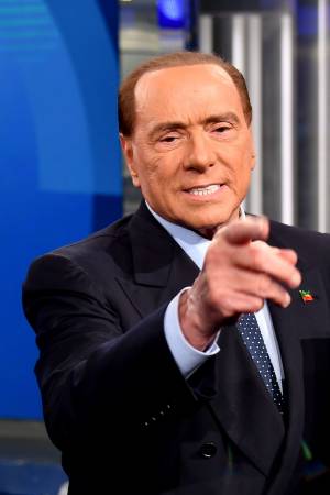 Berlusconi: "Tajani premier è soluzione molto positiva"