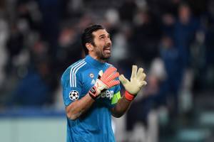 Buffon: "Giocherò le amichevoli con l'Italia. Lo Scudetto? Il Napoli ce lo farà sudare"