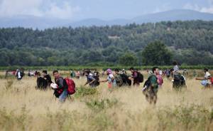 Migranti, la nuova rotta balcanica che punta anche all'Italia