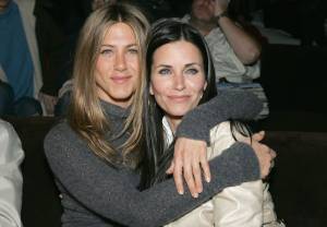 Jennifer Aniston e Courtney Cox, le foto delle attrici