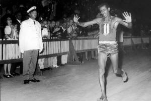 Roma, la gaffe del Comune: "resuscita" Abebe Bikila, morto nel 1973