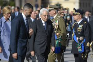 Mattarella celebra il 25 aprile. E Gentiloni: "Giorno di riscatto"