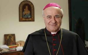 "Nessun bisogno di scene irrispettose. Giusto condannare". Intervista a monsignor Vincenzo Paglia