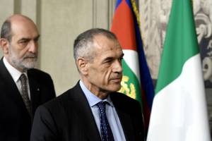 Governo, Cottarelli rimette il mandato