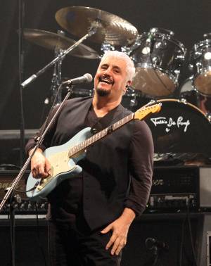 James Senese: "L'omaggio a Pino Daniele? Era tutto allo sbando"