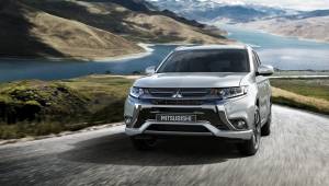 Mitsubishi Outlander PHEV: comfort ibrido a trazione integrale