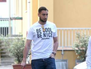 Milan, Donnarumma riceve il Tapiro d'Oro: "Ho sbagliato, capita"