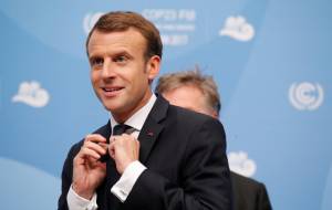 Macron ha un obiettivo: la Francia deve vendere più armi