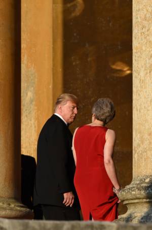 Il voltafaccia di Trump su May: "Intesa Usa-Gb mai così forte"