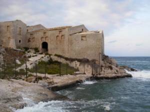 Giallo a Siracusa: trovata donna annegata a mare