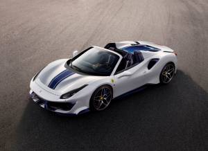 Ferrari 488 Pista Spider, la più veloce nella storia del Cavallino 