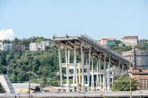 Ponte, il governo cancella Autostrade dal decreto