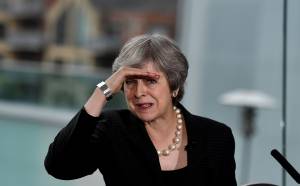 Theresa May sull’orlo dell’abisso. Brexit a un passo dal fallimento