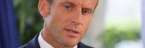 Ecco la doppia vita di Macron: mito delle élite, odiato a Parigi