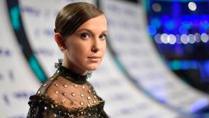 Millie Bobby Brown, la star di Stranger Things canta con i Maroon 5