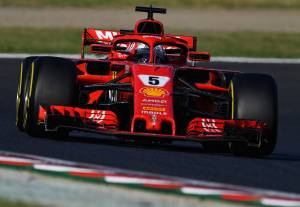 Formula Uno, Vettel amaro: "Un vero disastro". Hamilton: "Una vera goduria"
