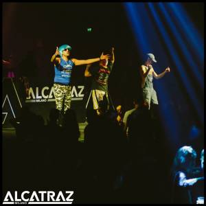 Milano, paura all'Alcatraz: spruzzato spray urticante sulla folla