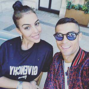 Cristiano Ronaldo, relax a Londra con Georgina: suite da 10.000 euro a notte