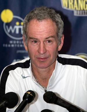 McEnroe sfida Serena Williams: "Se mi allenassi duramente riuscirei a batterla"