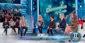 Gaffe a Domenica In, Mara Venier: "Sei un oroscoparo". Imbarazzo in studio