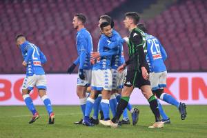 Il Napoli si regala il Milan ai quarti di Coppa Italia: Sassuolo ko 2-0