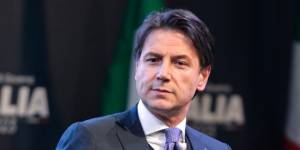 Dl sicurezza, Conte risponde a Orlando: “Da lui posizioni ideologiche”