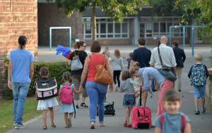 Atti osceni davanti ai bimbi: solo denuncia per il nigeriano pregiudicato