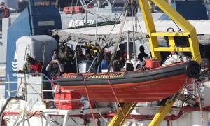 La Francia cede su Sea Watch "Accoglieremo sette migranti"