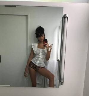 Kendall Jenner, le immagini hot