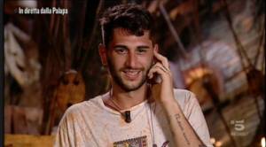 Isola dei Famosi, Luca attacca Jeremias: "É succube di Soleil"