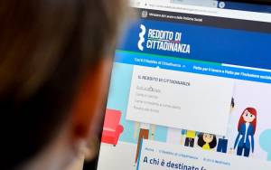 Reddito di cittadinanza, FdI presenta 'emendamento spazzarom'