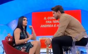 Teresa Langella seguita online da Andrea Dal Corso, lui ci riprova?