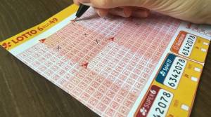 Lotto, la ruota di Napoli dispensa denaro: vinti 600mila euro