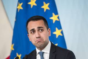 Sondaggi: impennata della Lega (34.4%), crollo di Di Maio