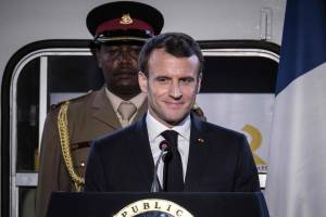 La Libia accusa Macron: "C'è la Francia dietro Haftar"