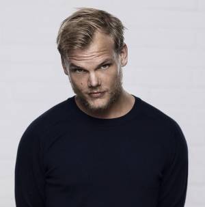 Avicii continua a suonare, in arrivo l'album postumo