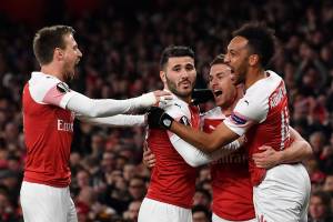 Europa League, l'Arsenal stende 2-0 il Napoli. Ora la qualificazione è difficile